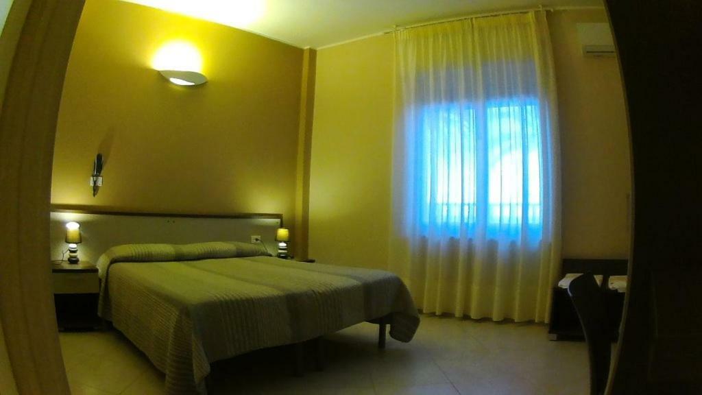 Albergo Sorriso Spotorno Exterior photo